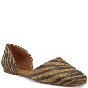 Lucky Brand Drowe Tiger Print Distressed Leather Flats